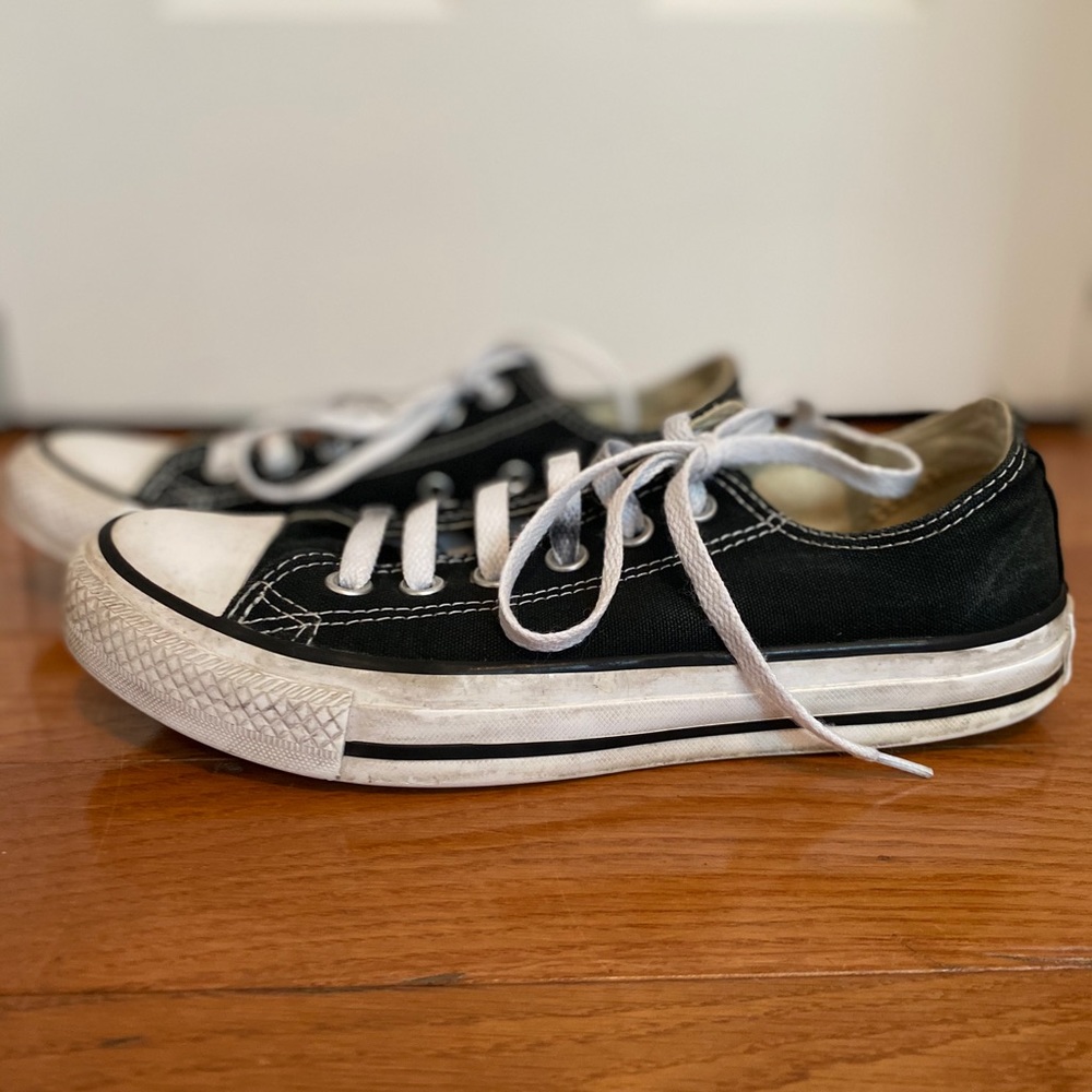 Used Black converse